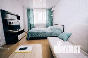 1-к квартира, посуточно, 43м2, 10/16 этаж