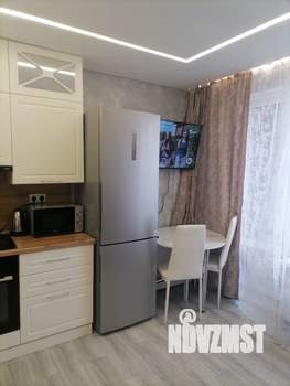 Студия квартира, посуточно, 25м2, 15/23 этаж