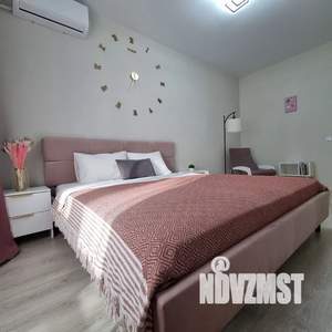 1-к квартира, посуточно, 40м2, 18/21 этаж