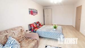 1-к квартира, посуточно, 40м2, 10/17 этаж