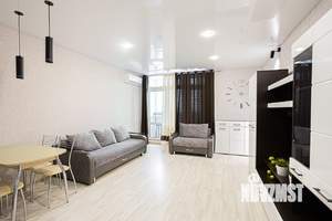 Студия квартира, посуточно, 41м2, 6/9 этаж