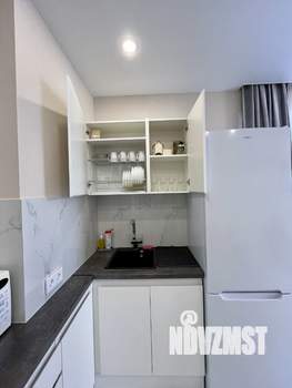 1-к квартира, посуточно, 49м2, 2/17 этаж