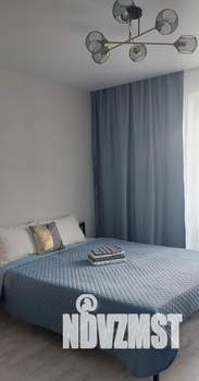 Студия квартира, посуточно, 20м2, 12/18 этаж