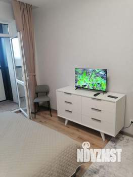 1-к квартира, посуточно, 37м2, 7/17 этаж