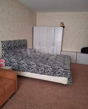 1-к квартира, на длительный срок, 42м2, 2/13 этаж