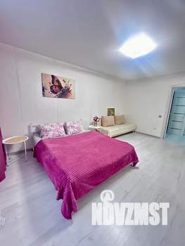 1-к квартира, посуточно, 40м2, 5/22 этаж