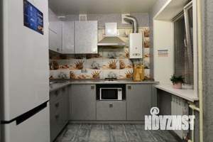 1-к квартира, посуточно, 44м2, 1/1 этаж