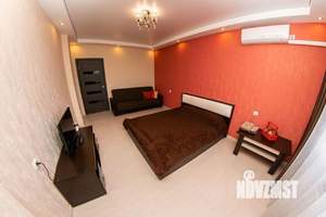 1-к квартира, посуточно, 43м2, 1/1 этаж