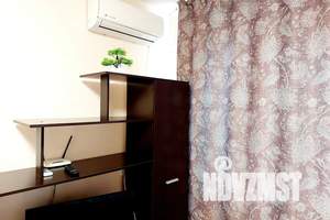 1-к квартира, посуточно, 10м2, 6/10 этаж