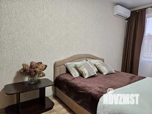 1-к квартира, посуточно, 38м2, 13/17 этаж