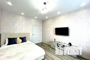 1-к квартира, посуточно, 42м2, 5/6 этаж