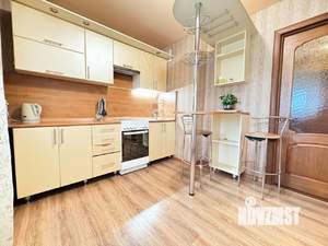 1-к квартира, посуточно, 43м2, 1/1 этаж