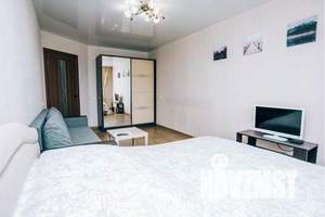 1-к квартира, посуточно, 40м2, 10/17 этаж