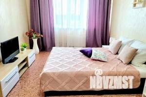 1-к квартира, посуточно, 42м2, 13/13 этаж