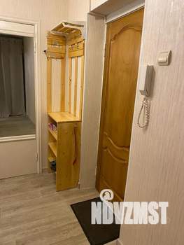 1-к квартира, посуточно, 37м2, 1/9 этаж