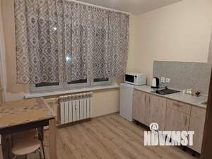 2-к квартира, посуточно, 53м2, 3/17 этаж