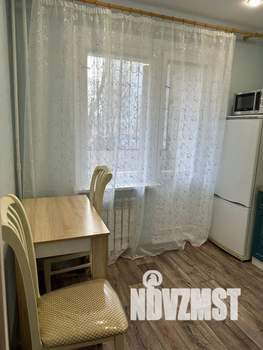 1-к квартира, посуточно, 37м2, 1/10 этаж