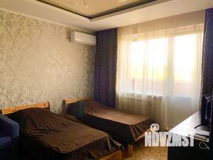 1-к квартира, посуточно, 38м2, 4/10 этаж