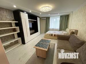 2-к квартира, посуточно, 70м2, 3/25 этаж