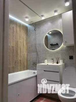 1-к квартира, посуточно, 38м2, 3/9 этаж