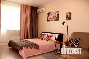 1-к квартира, посуточно, 50м2, 1/1 этаж