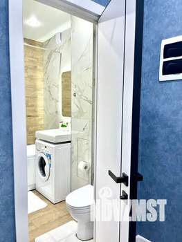 Студия квартира, посуточно, 28м2, 21/21 этаж