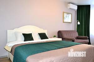 1-к квартира, посуточно, 42м2, 1/1 этаж