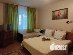 1-к квартира, посуточно, 55м2, 1/1 этаж