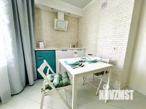 1-к квартира, посуточно, 33м2, 1/1 этаж