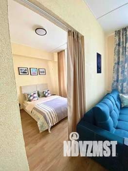 1-к квартира, посуточно, 44м2, 3/6 этаж