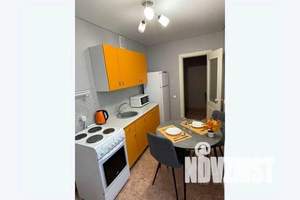 1-к квартира, посуточно, 37м2, 5/17 этаж