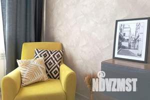 1-к квартира, посуточно, 39м2, 8/18 этаж