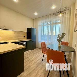 1-к квартира, посуточно, 42м2, 1/1 этаж