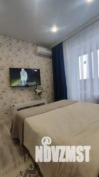 Студия квартира, посуточно, 28м2, 10/18 этаж