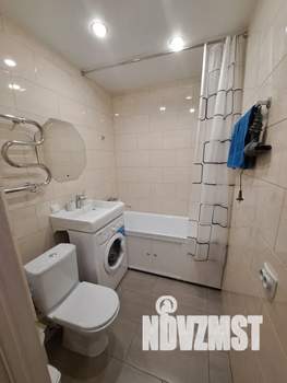 1-к квартира, посуточно, 32м2, 7/19 этаж