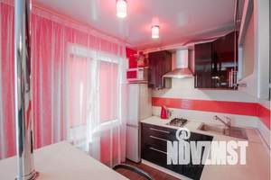 1-к квартира, посуточно, 50м2, 2/5 этаж