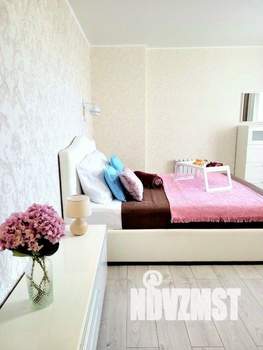 1-к квартира, посуточно, 50м2, 1/1 этаж