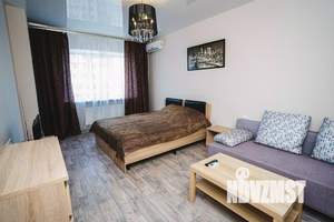 1-к квартира, посуточно, 42м2, 1/1 этаж