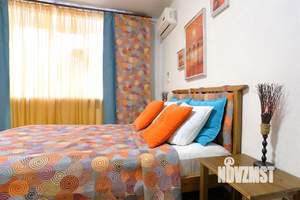 1-к квартира, посуточно, 42м2, 1/1 этаж