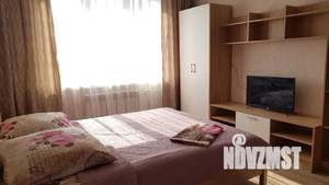 1-к квартира, посуточно, 38м2, 13/17 этаж