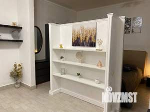 Студия квартира, посуточно, 54м2, 1/5 этаж