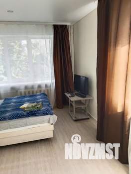 1-к квартира, посуточно, 35м2, 3/5 этаж