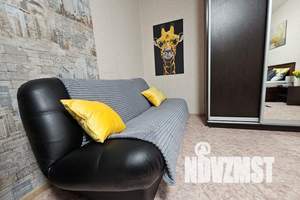 1-к квартира, посуточно, 40м2, 10/17 этаж