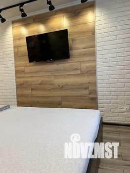 Студия квартира, посуточно, 35м2, 10/17 этаж