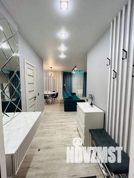 Студия квартира, посуточно, 44м2, 2/17 этаж