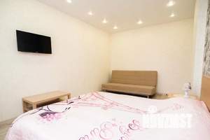 1-к квартира, посуточно, 46м2, 3/18 этаж