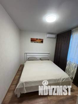 Студия квартира, посуточно, 28м2, 1/17 этаж