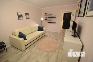 1-к квартира, посуточно, 43м2, 5/19 этаж