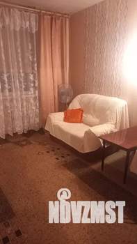 1-к квартира, посуточно, 37м2, 4/9 этаж