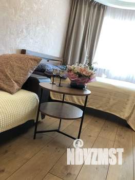 1-к квартира, посуточно, 42м2, 3/10 этаж